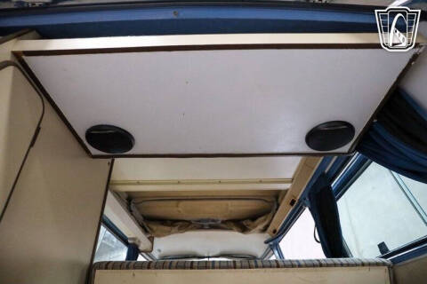1982 Volkswagen Vanagon Camper