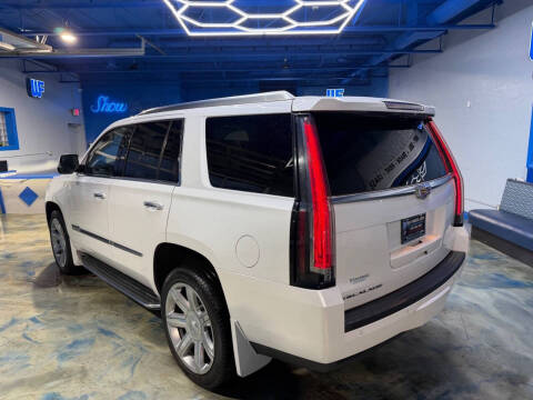 2016 Cadillac Escalade Premium Collection