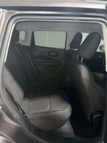 2019 Jeep Compass Sport