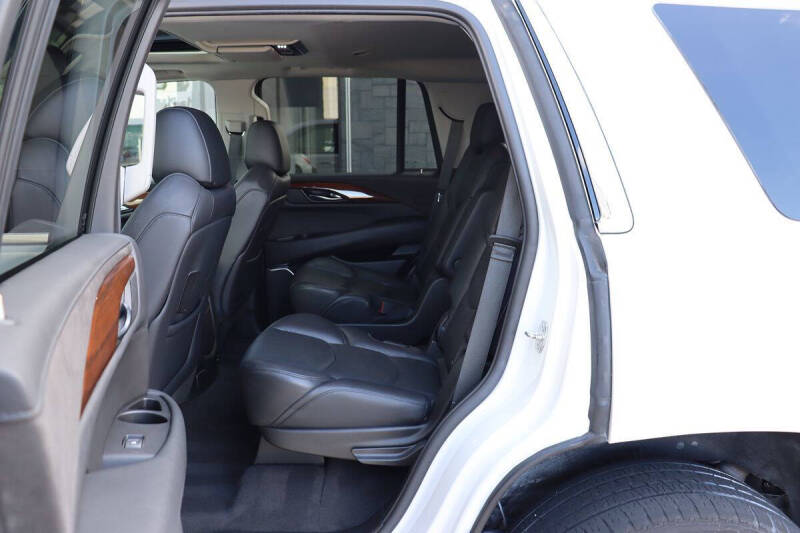 2020 Cadillac Escalade Premium Luxury