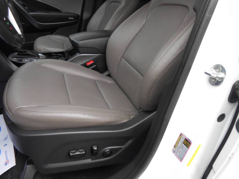 2017 Hyundai Santa Fe Sport 2.0T Ultimate