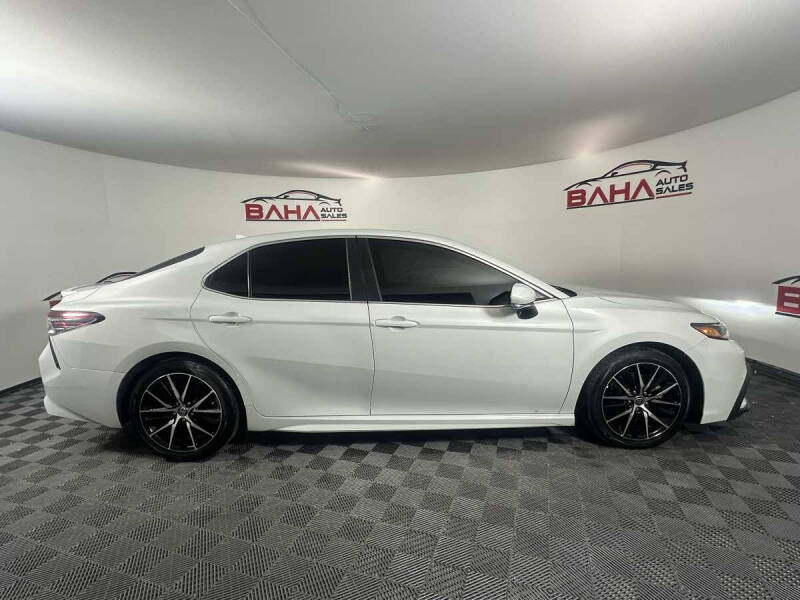 2022 Toyota Camry Hybrid