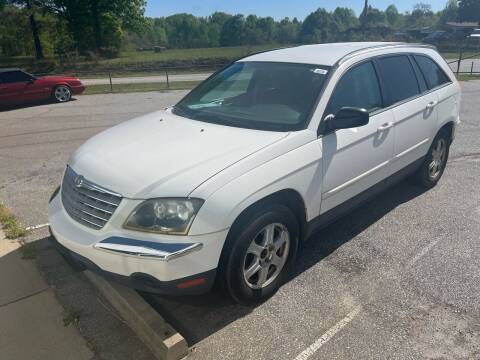 2005 Chrysler Pacifica for sale at UpCountry Motors in Taylors SC