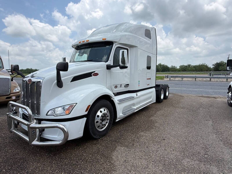 2023 Peterbilt 579