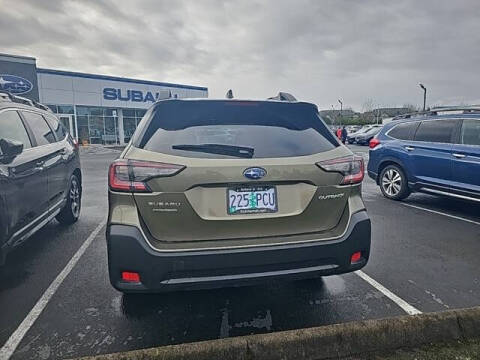 2023 Subaru Outback Premium