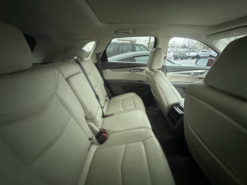 2018 Cadillac XT5 Premium Luxury