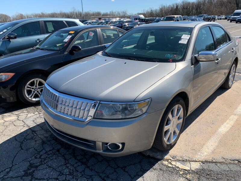 2009 Lincoln MKZ for sale at Harrisburg Auto Center Inc. in Harrisburg PA