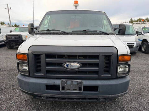 2014 Ford E-Series E-350 SD