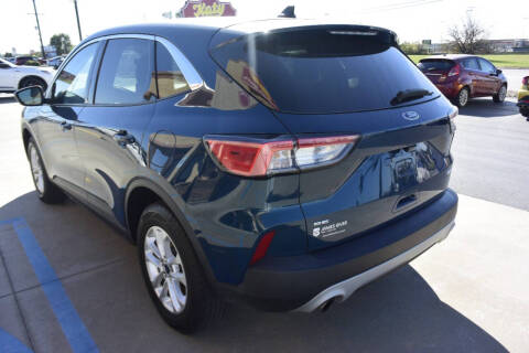 2020 Ford Escape SE