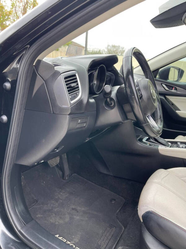 2018 Mazda MAZDA3 Grand Touring