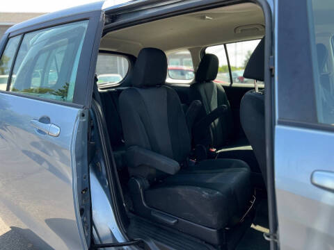 2013 Mazda MAZDA5 Touring