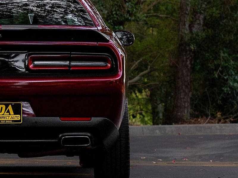 2018 Dodge Challenger SXT Plus