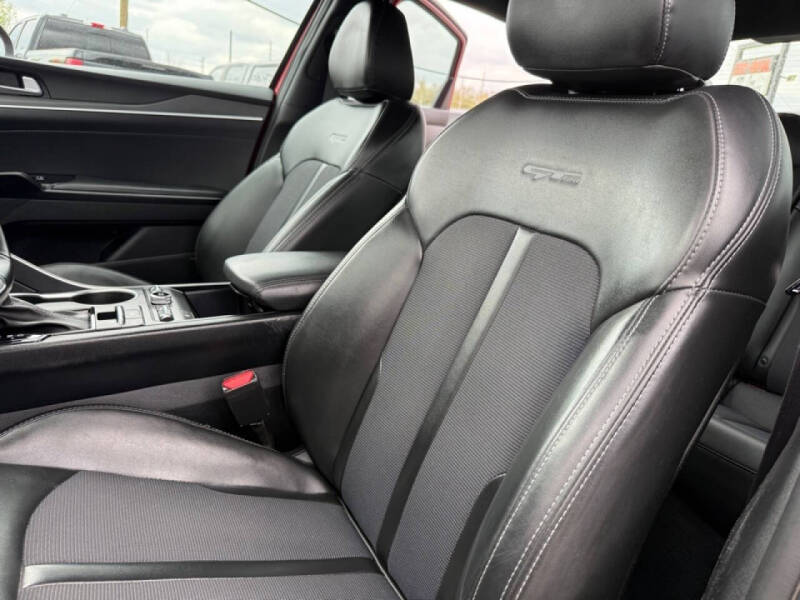2022 Kia K5