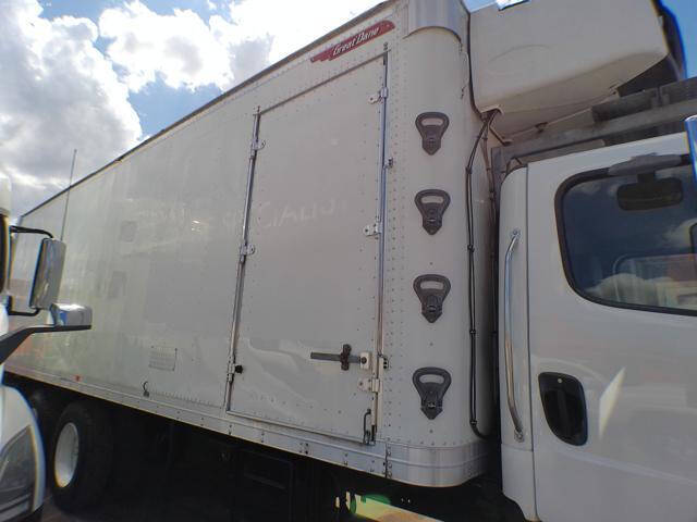 2017 Freightliner M2 106