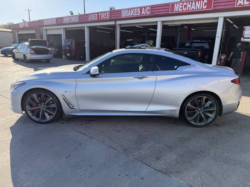 2017 Infiniti Q60 Red Sport 400