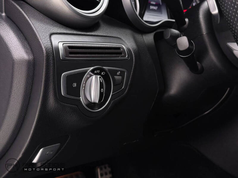 2016 Mercedes-Benz C-Class