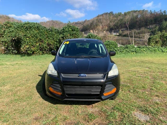 Used 2014 Ford Escape S with VIN 1FMCU0F77EUA51142 for sale in Hazard, KY