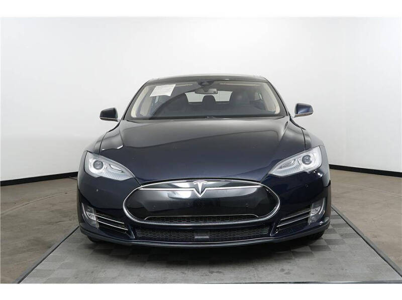 2014 Tesla Model S P85