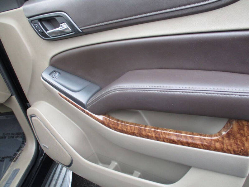 2016 Chevrolet Suburban LTZ