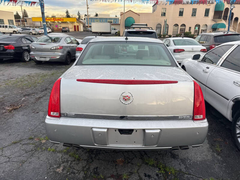 2008 Cadillac DTS
