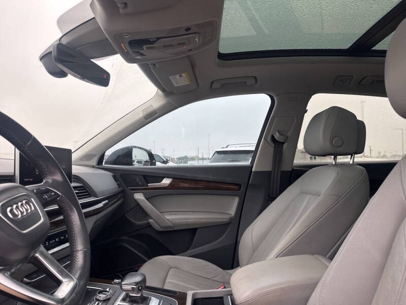 2019 Audi Q5 quattro Premium Plus 45 TFSI