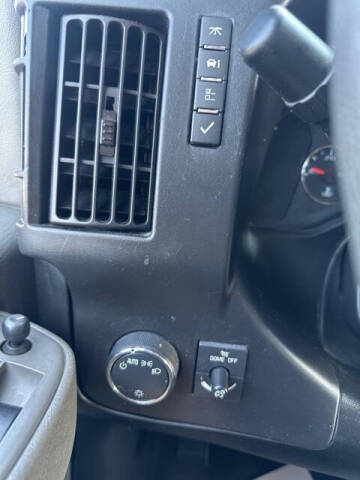 2023 GMC Savana 2500