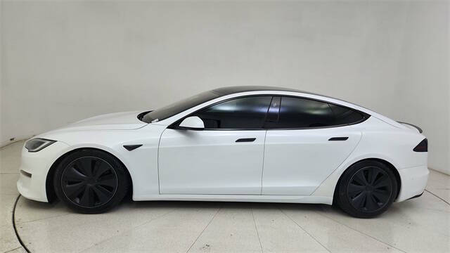 2023 Tesla Model S Plaid