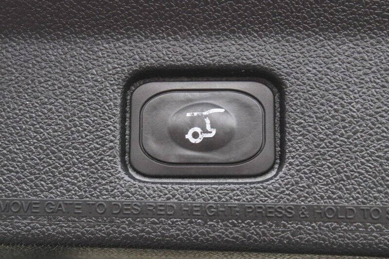 2019 Ford Explorer Platinum