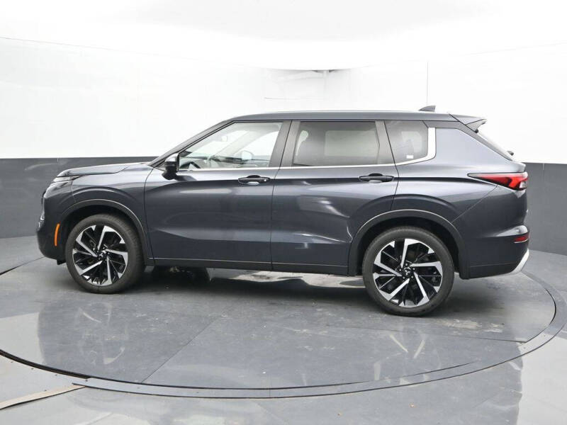 2024 Mitsubishi Outlander