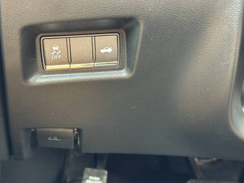 2014 Infiniti Q50 Premium