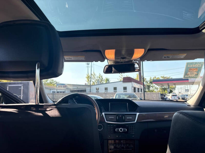 2012 Mercedes-Benz E-Class