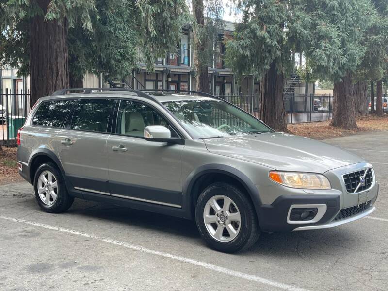 2008 Volvo XC70 for sale at CARFORNIA SOLUTIONS in Hayward CA