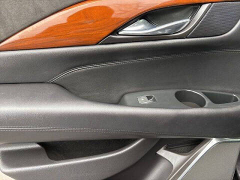 2017 Cadillac Escalade Luxury