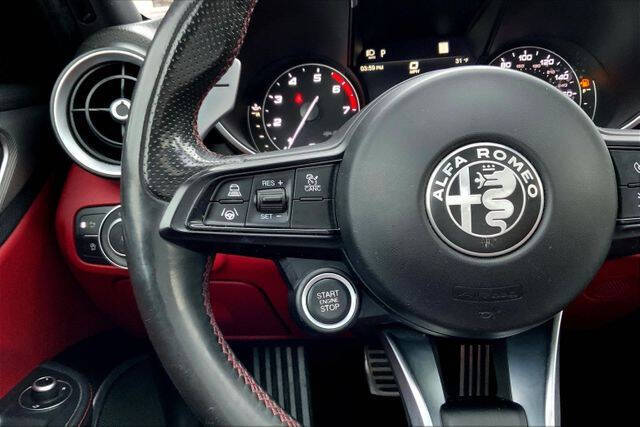 2021 Alfa Romeo Giulia Ti Sport