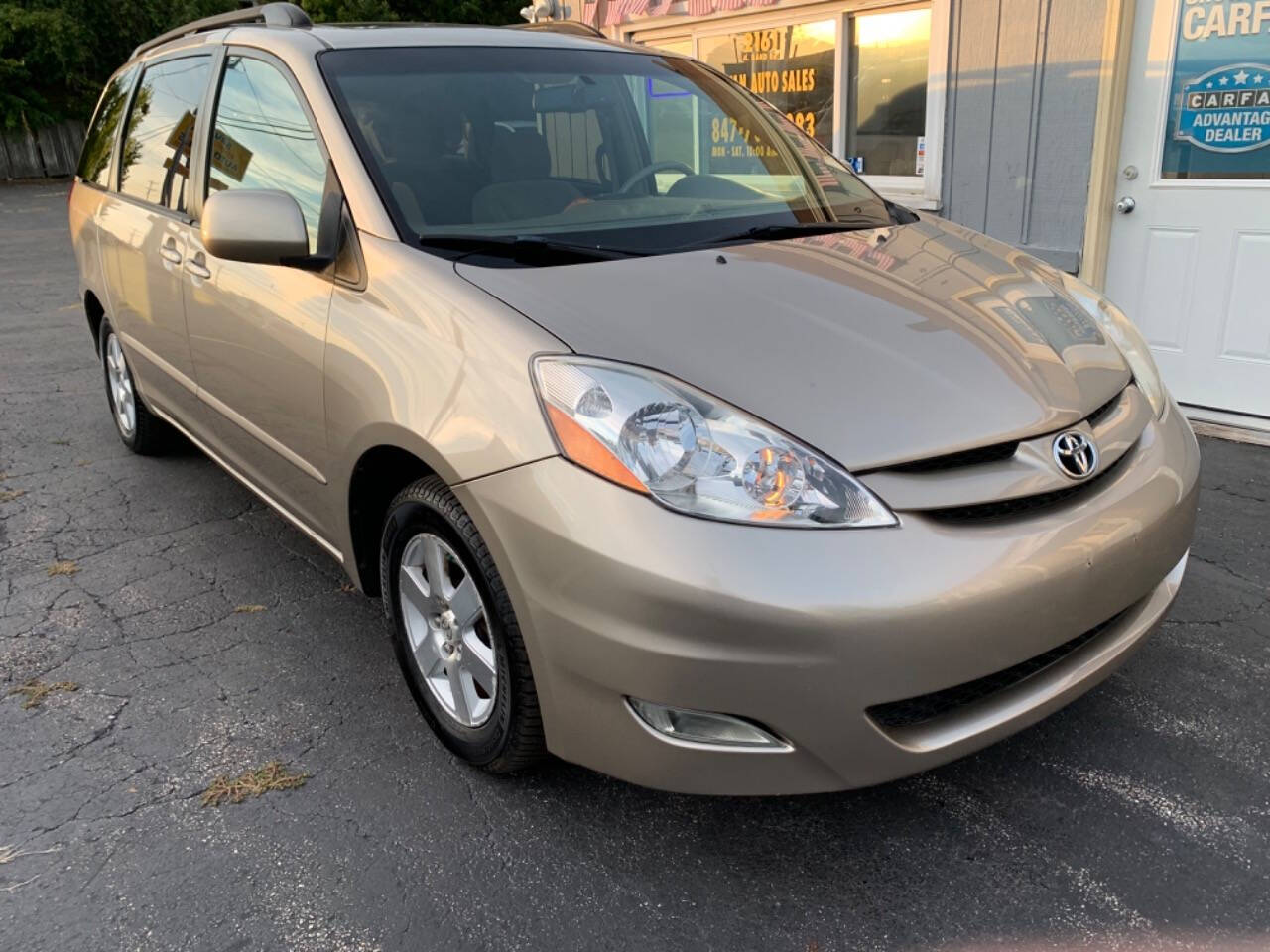 2007 Toyota Sienna for sale at Sawan Auto Sales Inc in Palatine, IL