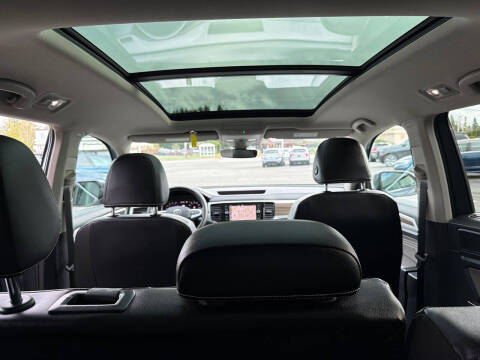 2023 Volkswagen Atlas SEL 4Motion