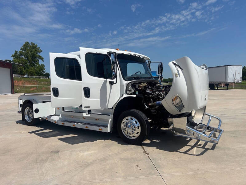 2007 Freightliner M2 106