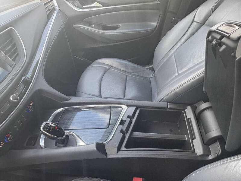 2018 Buick Enclave Essence