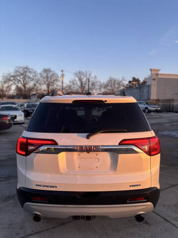 2018 GMC Acadia SLE-2