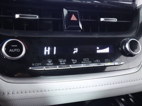 2020 Toyota Corolla Hatchback SE