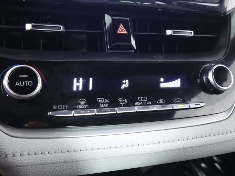 2020 Toyota Corolla Hatchback SE