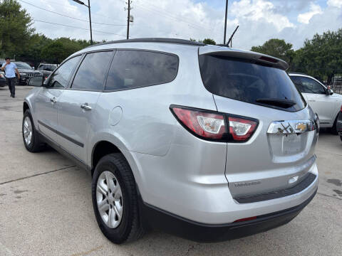 2017 Chevrolet Traverse LS