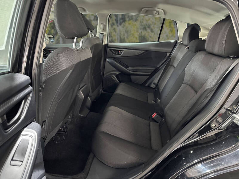 2019 Subaru Impreza 2.0i