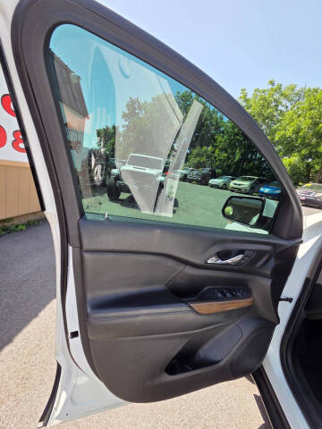 2018 GMC Acadia SLE-1