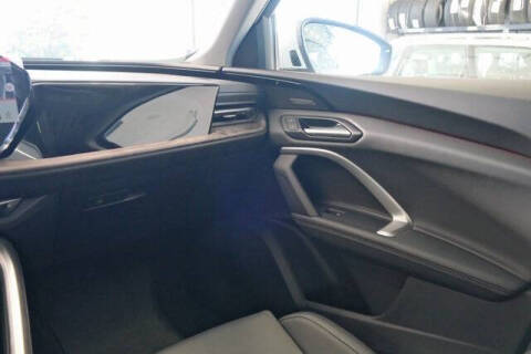 2025 Audi Q5 quattro Premium Plus TFSI