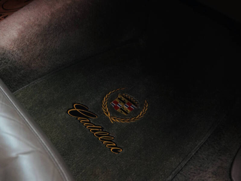 1990 Cadillac Brougham