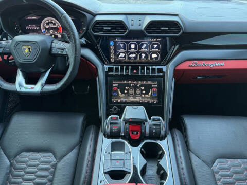 2021 Lamborghini Urus