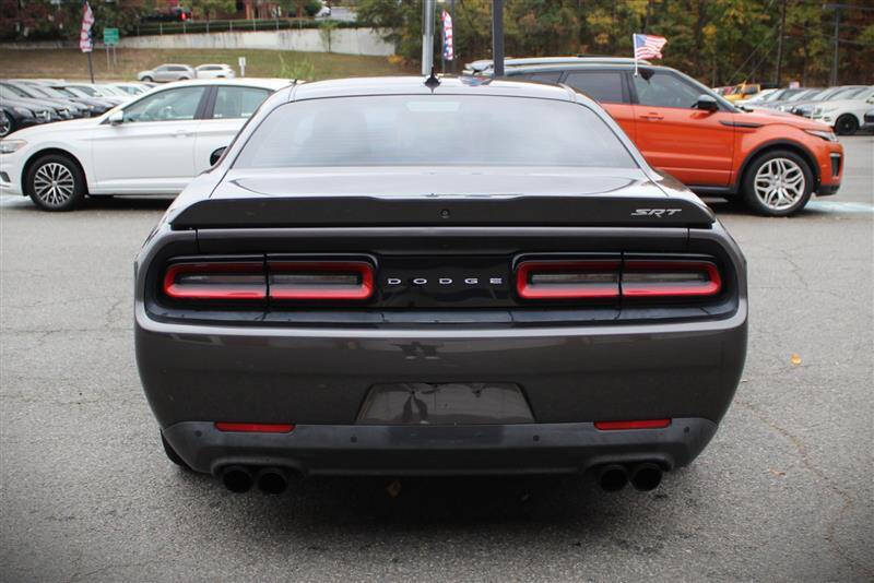 2015 Dodge Challenger SRT 392