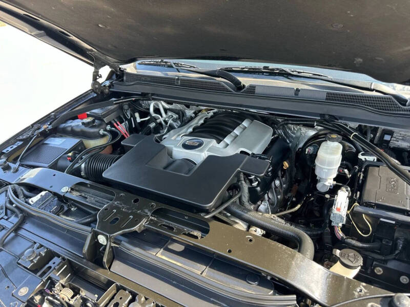 2018 Cadillac Escalade Luxury