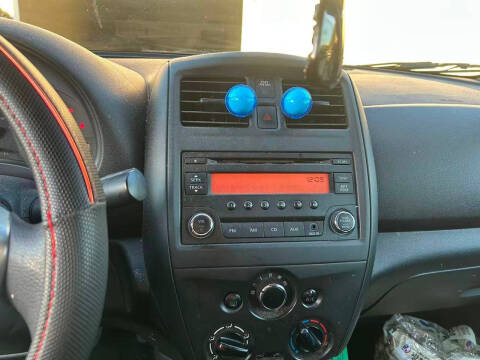 2017 Nissan Versa 1.6 S Plus